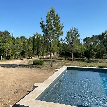 Le Mazet De Papi En Garrigue Semesterbostad *