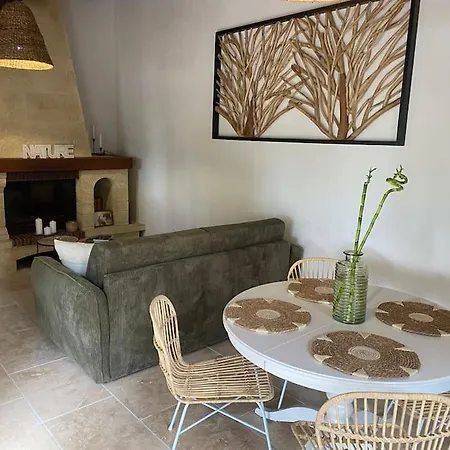 Le Mazet De Papi En Garrigue Ferienhaus